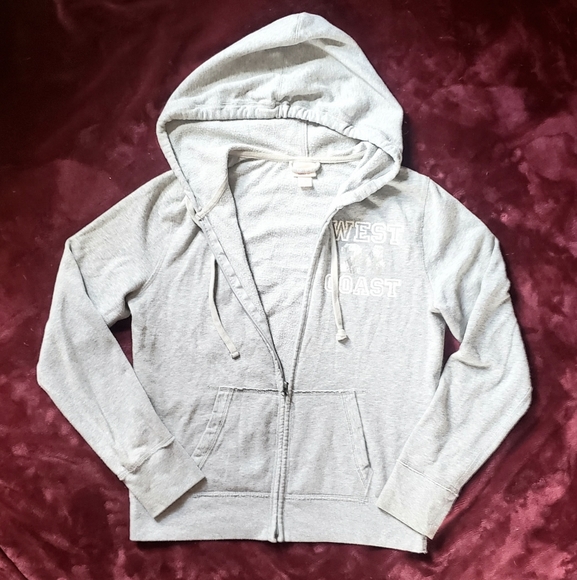 Mossimo Hoodie - Picture 4 of 9